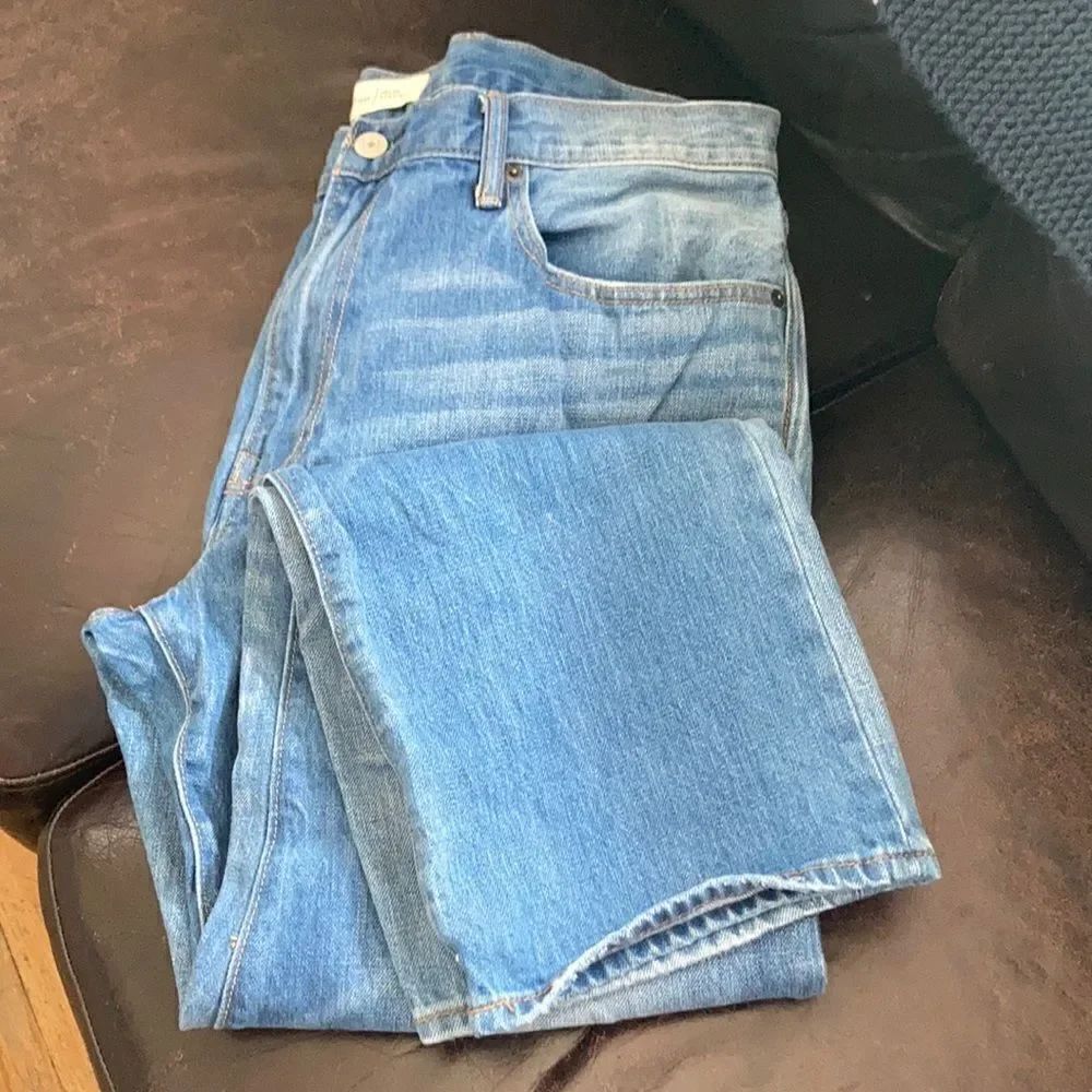 Gap 1969 Straight Fit Denim